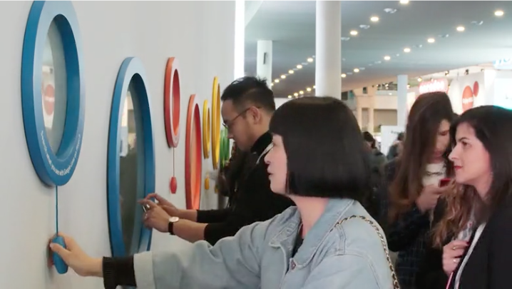 MWC 2019: synchronized dioramas